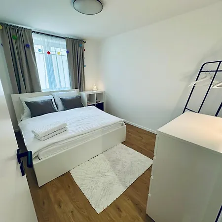 Holiday home Dom S Bazenom Pri Hradzi *